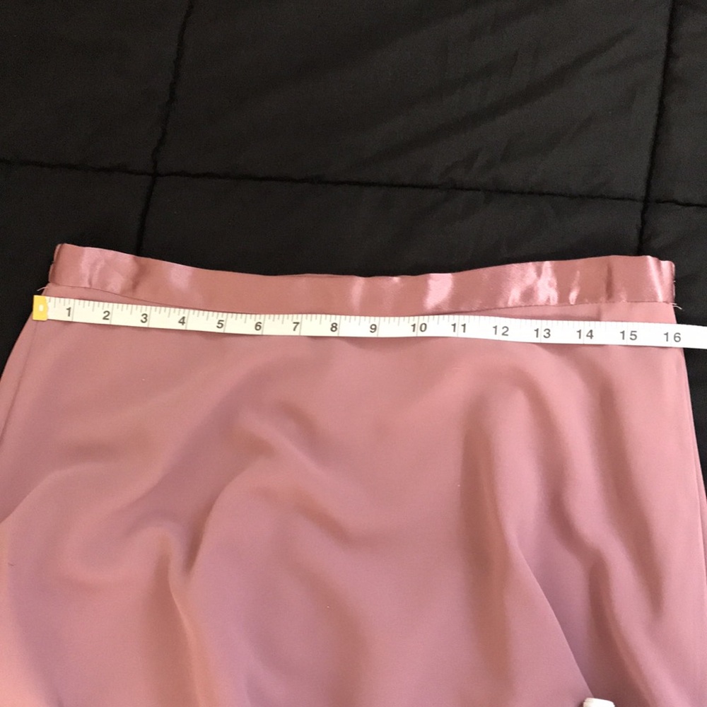Oblique 2 Piece Sparkly Crepe Chiffon & Satin Dusty Rose Jacket & Skirt; Size10 - Picture 14 of 16